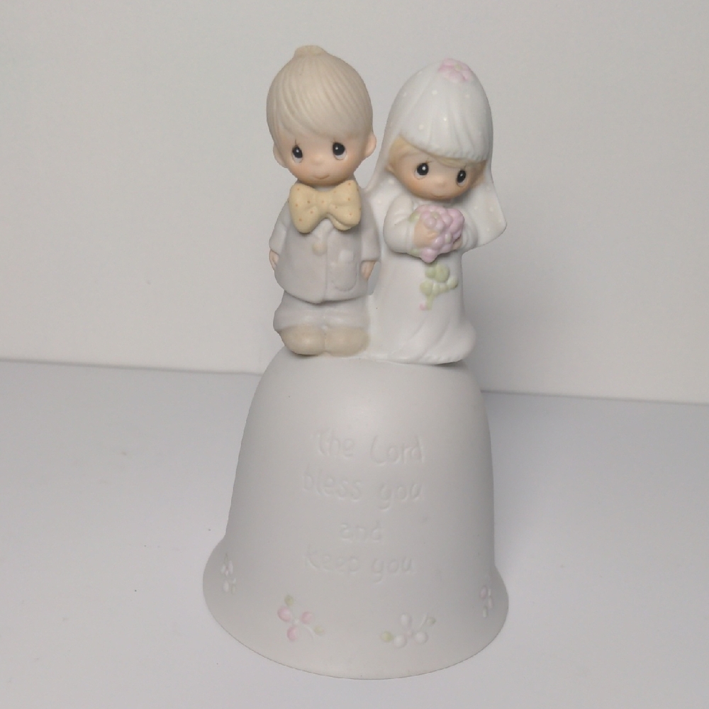 Precious Moments Wedding Bell Figurine Vintage 1981 Marriage Jonathan & David